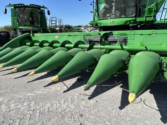 Image of John Deere 612C equipment image 4
