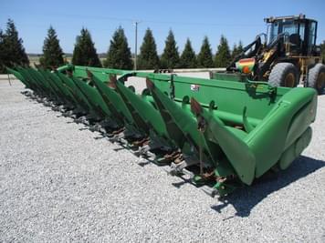 Main image John Deere 612C