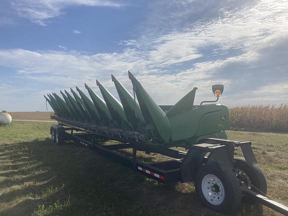 Image of John Deere 612C equipment image 3