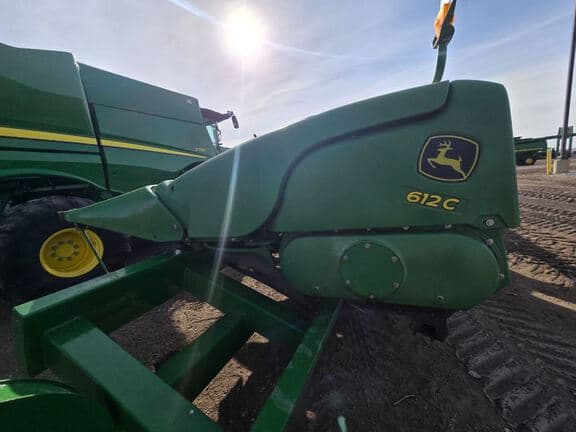Image of John Deere 612C equipment image 2