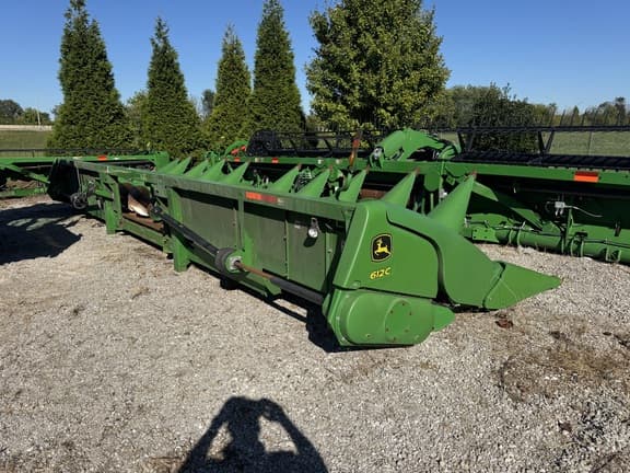 Image of John Deere 612C equipment image 2