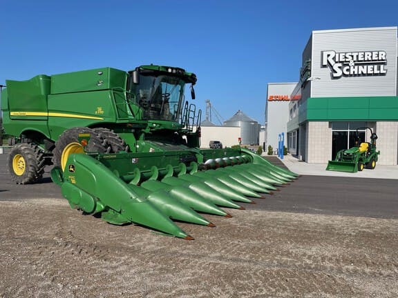 Main image John Deere 612C