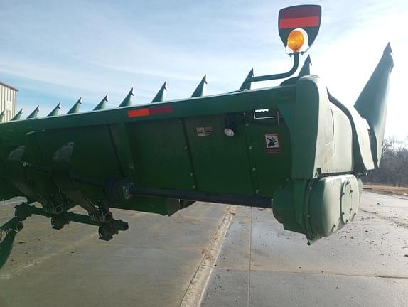Image of John Deere 612C equipment image 4