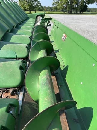 Image of John Deere 612C equipment image 3