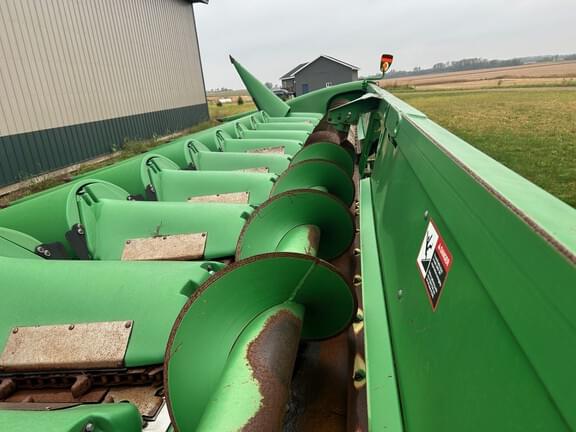 Image of John Deere 612C equipment image 4
