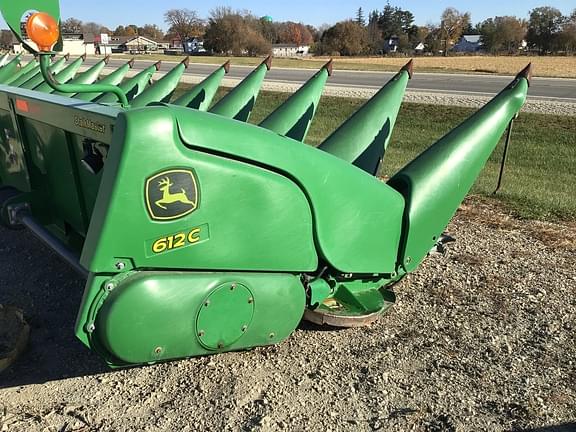 Image of John Deere 612C equipment image 2