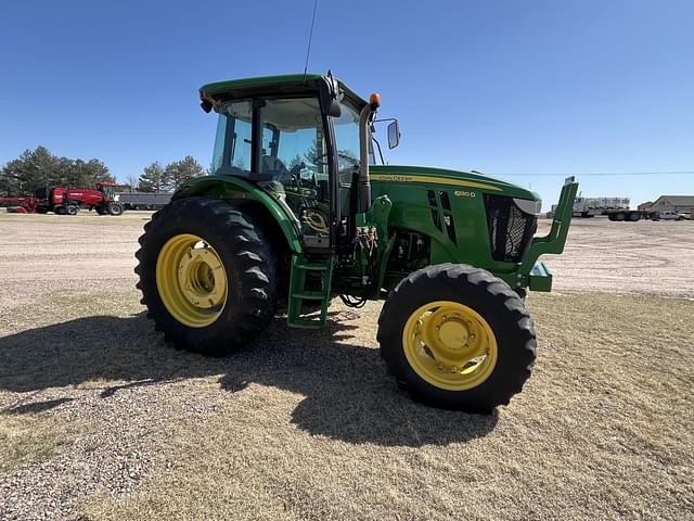 Image of John Deere 6130D equipment image 2