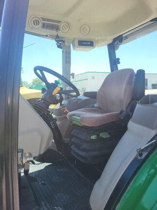 Image of John Deere 6140D Image 1
