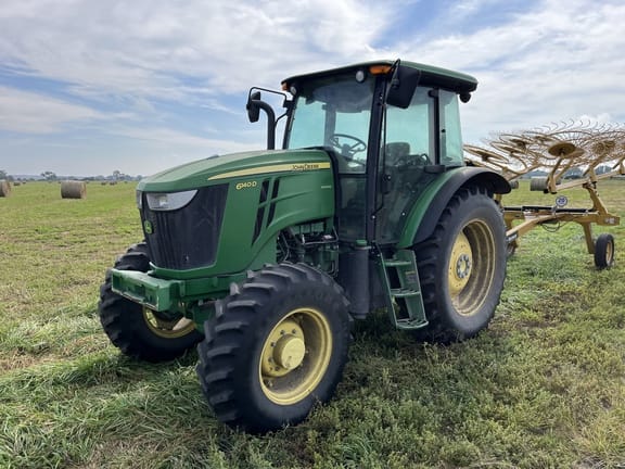 2014 John Deere 6140D Equipment Image0