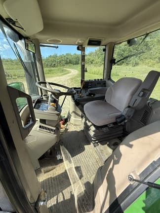 Image of John Deere 6140M equipment image 4