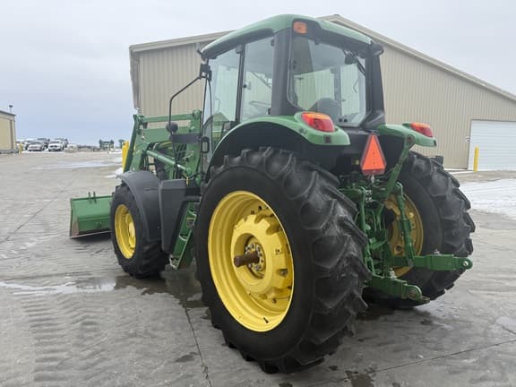 Image of John Deere 6140M equipment image 4
