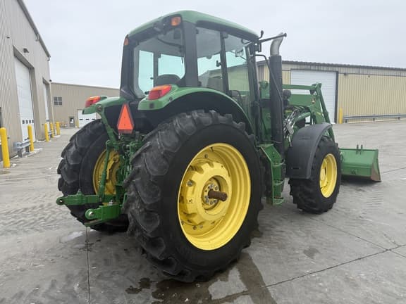 Image of John Deere 6140M equipment image 2