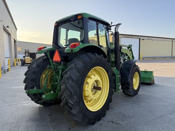 Image of John Deere 6140M equipment image 2