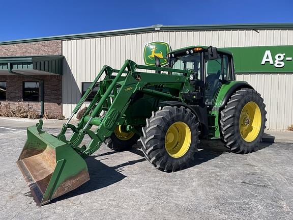 Image of John Deere 6140M equipment image 1