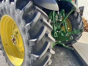 Main image John Deere 6140M 31