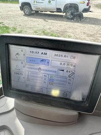 Image of John Deere 6140R equipment image 2