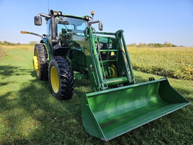 Image of John Deere 6140R equipment image 2