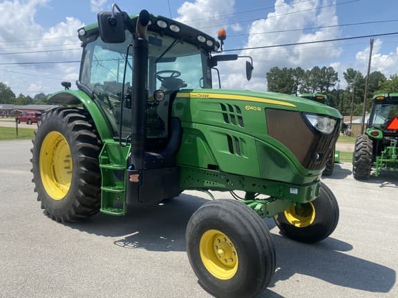 Image of John Deere 6140R equipment image 4