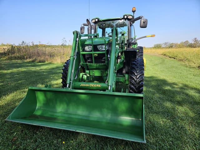 Image of John Deere 6140R equipment image 1