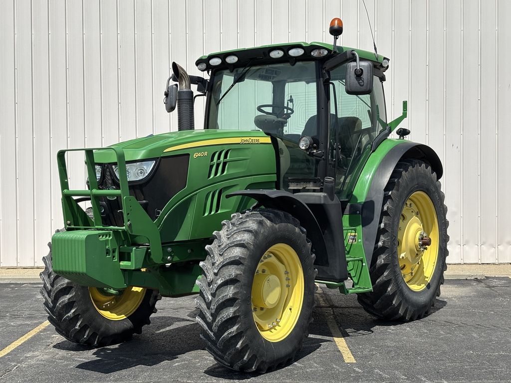 2014 John Deere 6140R Equipment Image0