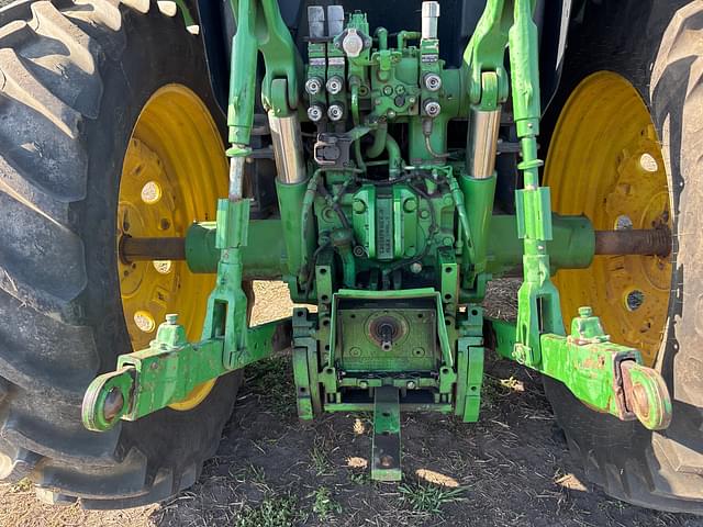 Image of John Deere 6140R equipment image 4