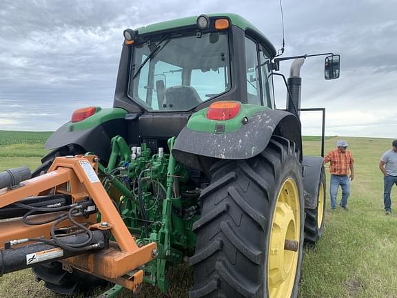 Image of John Deere 6150M equipment image 4