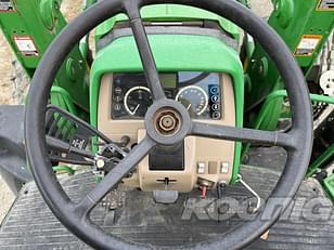 Main image John Deere 6150M 11