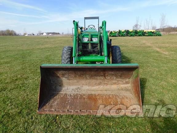 Image of John Deere 6150M equipment image 4