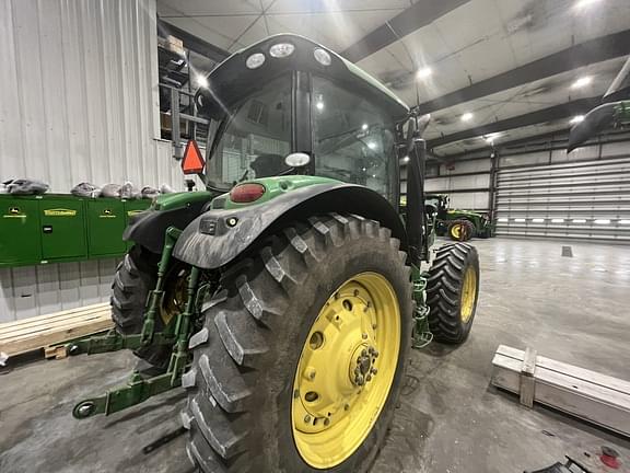 Image of John Deere 6150R equipment image 4