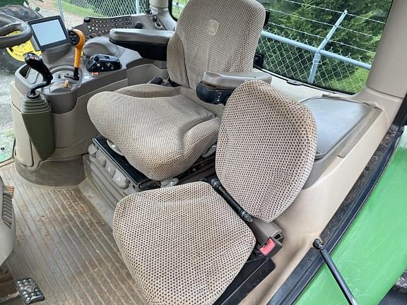 Image of John Deere 6150R equipment image 4