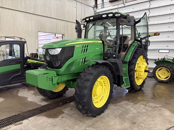 Image of John Deere 6150R equipment image 2