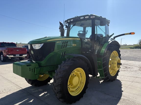 2014 John Deere 6150R Equipment Image0