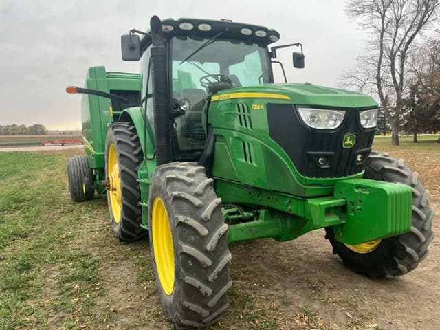 Image of John Deere 6150R equipment image 1