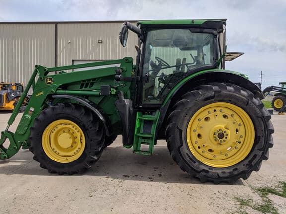 Image of John Deere 6150R equipment image 1