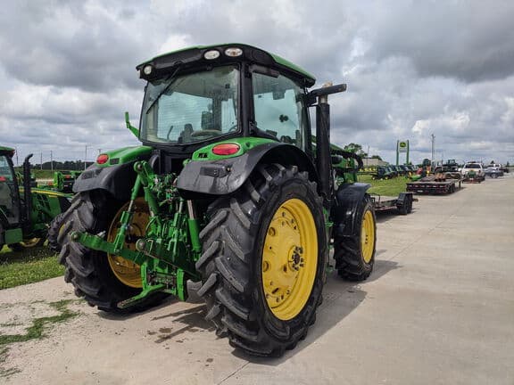 Image of John Deere 6150R equipment image 4