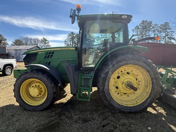 Image of John Deere 6150R equipment image 3