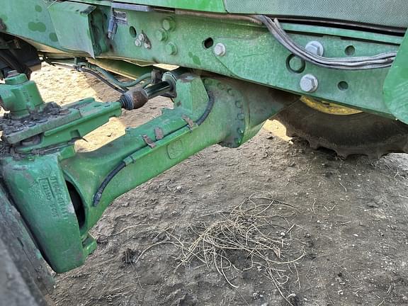 Image of John Deere 6150R equipment image 4