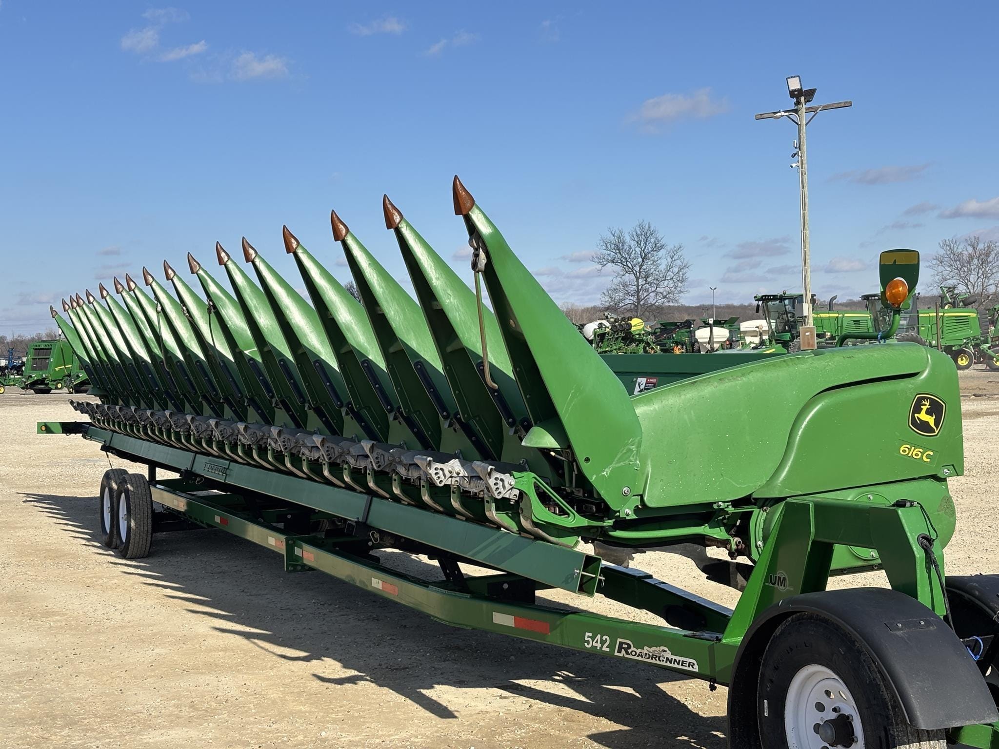 2014 John Deere 616C Equipment Image0