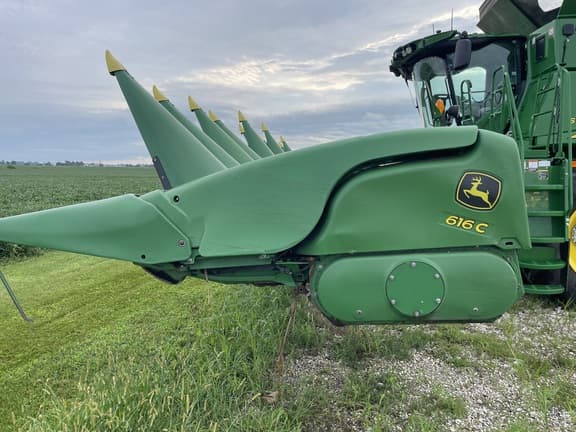 Image of John Deere 616C equipment image 2