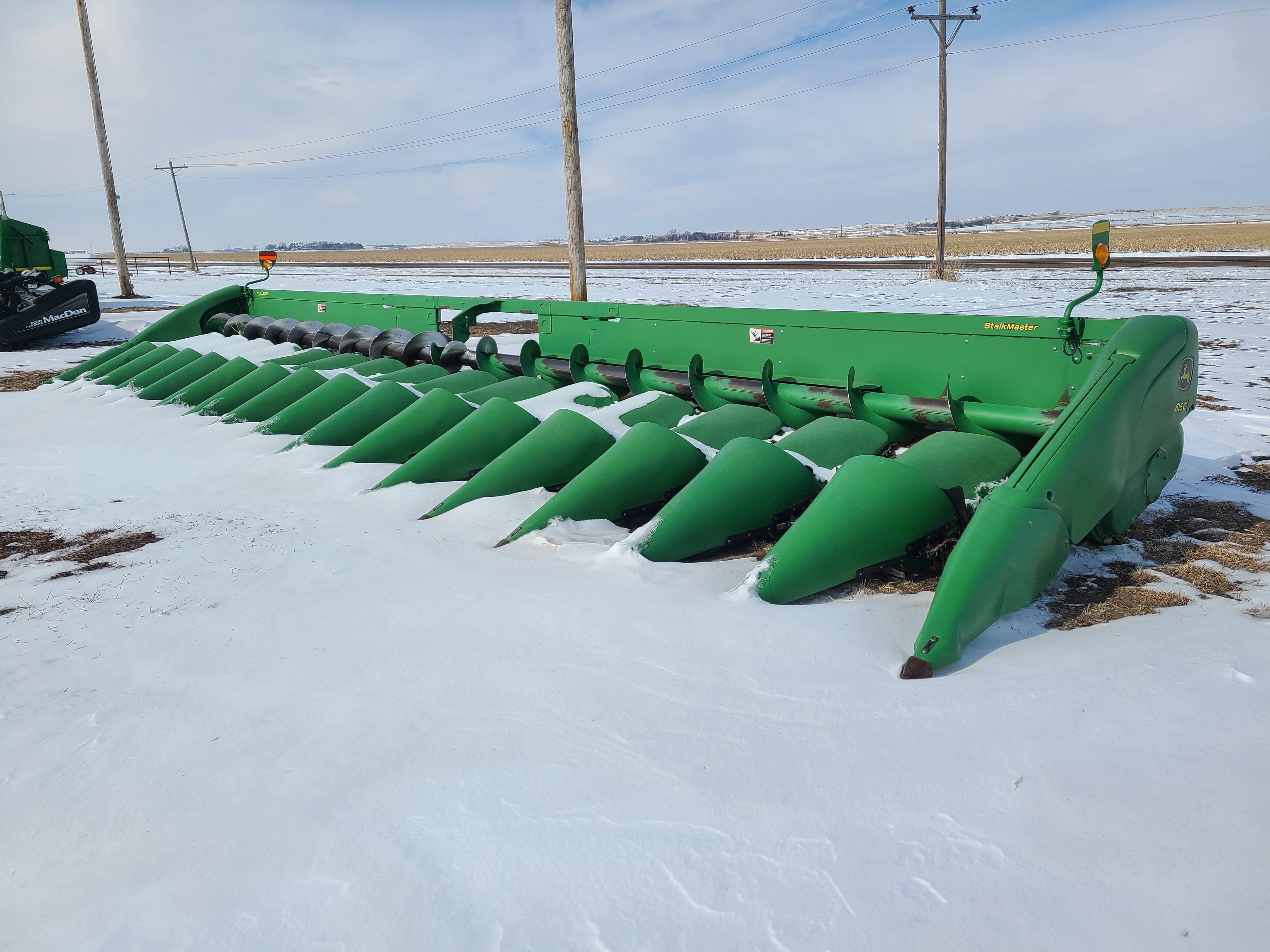 Main image John Deere 616C