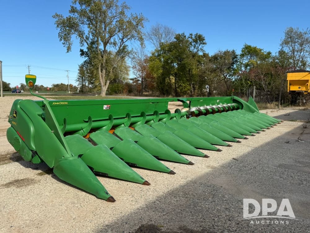 2014 John Deere 616C Equipment Image0
