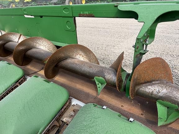 Image of John Deere 616C equipment image 1