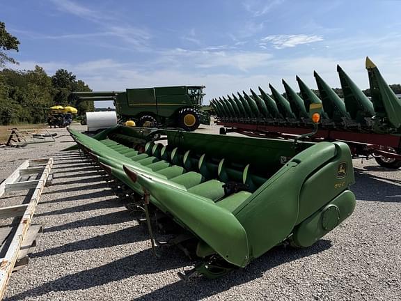 Image of John Deere 616C equipment image 1