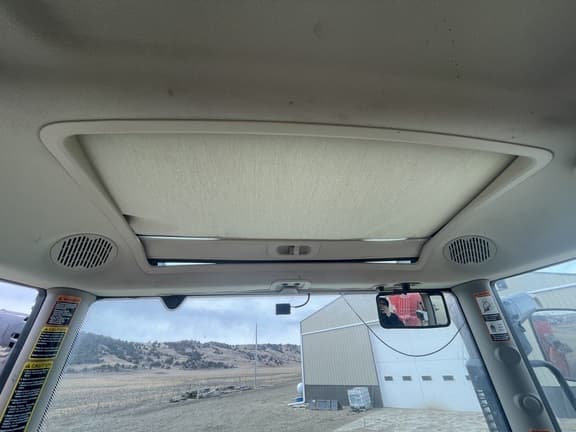 Image of John Deere 6170R equipment image 4