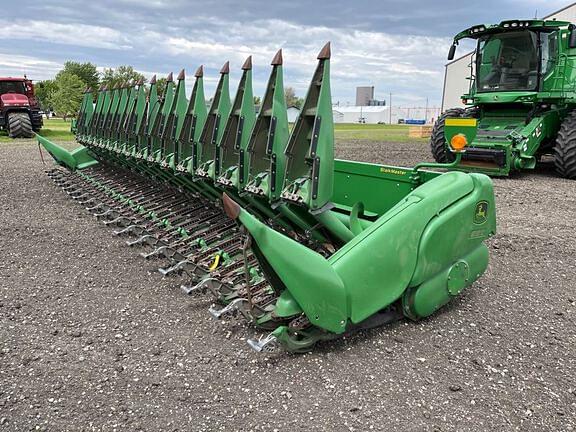 Image of John Deere 618C Primary image