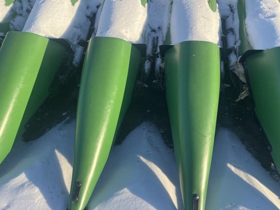 Image of John Deere 618C equipment image 4