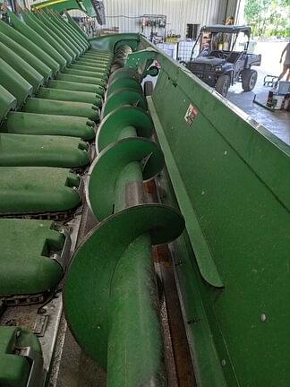 Image of John Deere 618C equipment image 1