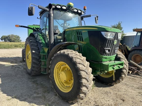 Image of John Deere 6190R equipment image 1