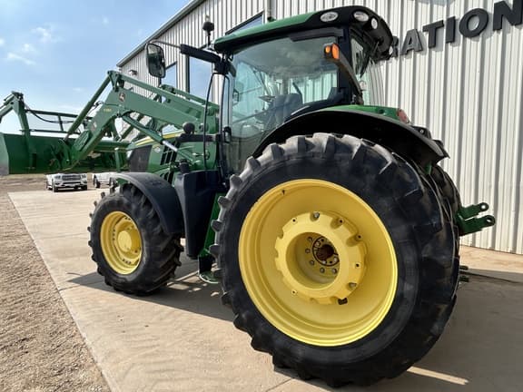 Image of John Deere 6190R equipment image 2