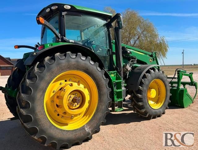 Image of John Deere 6190R equipment image 4